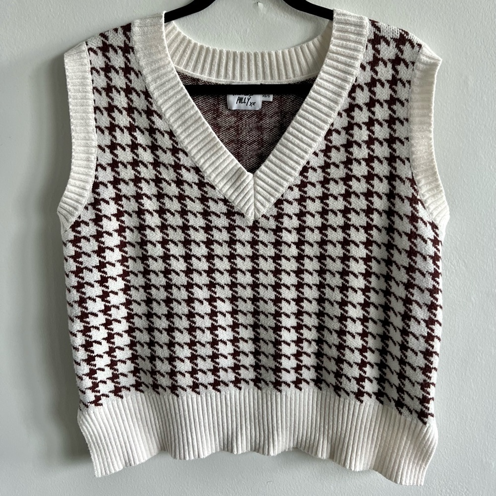 Oversized Chunky Houndstooth Vest